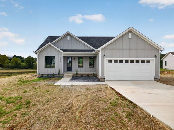 2519 River Ranch Dr, Cookeville, TN 38501