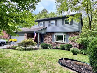 5713 Winding Creek Way, West Chester Twp, OH 45069