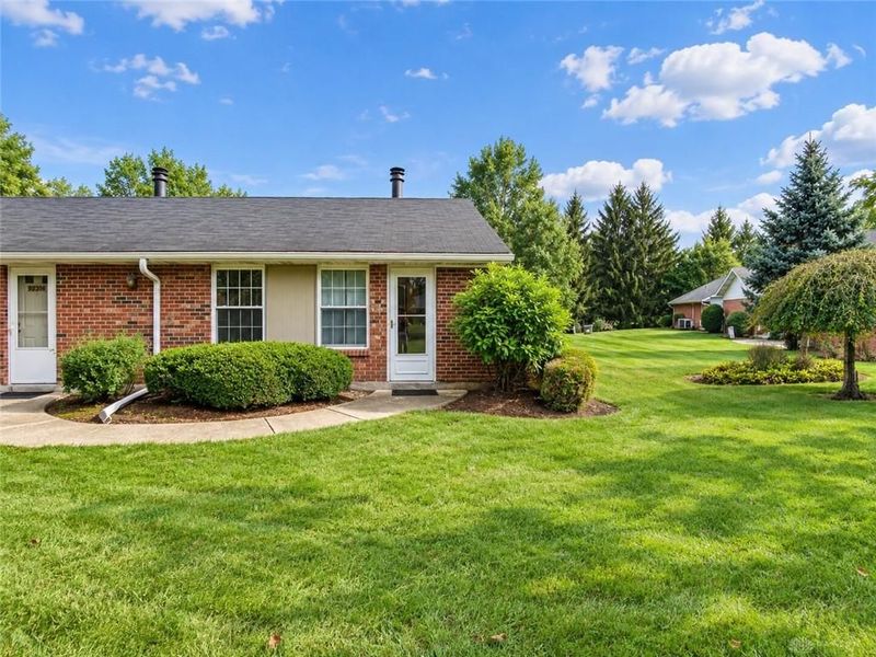 2206 Thomas Paine Parkway, Unit 94, Centerville, OH 45459 Photo 1