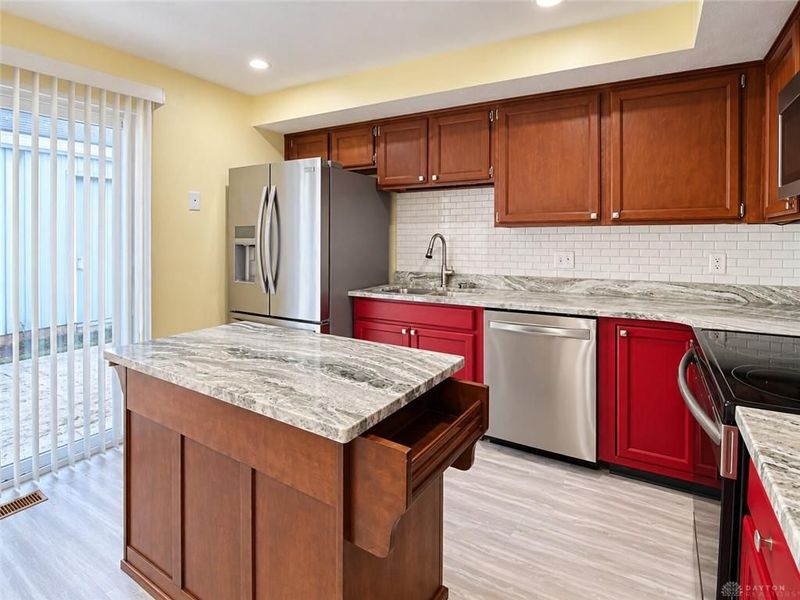 2206 Thomas Paine Parkway, Unit 94, Centerville, OH 45459 Photo 2