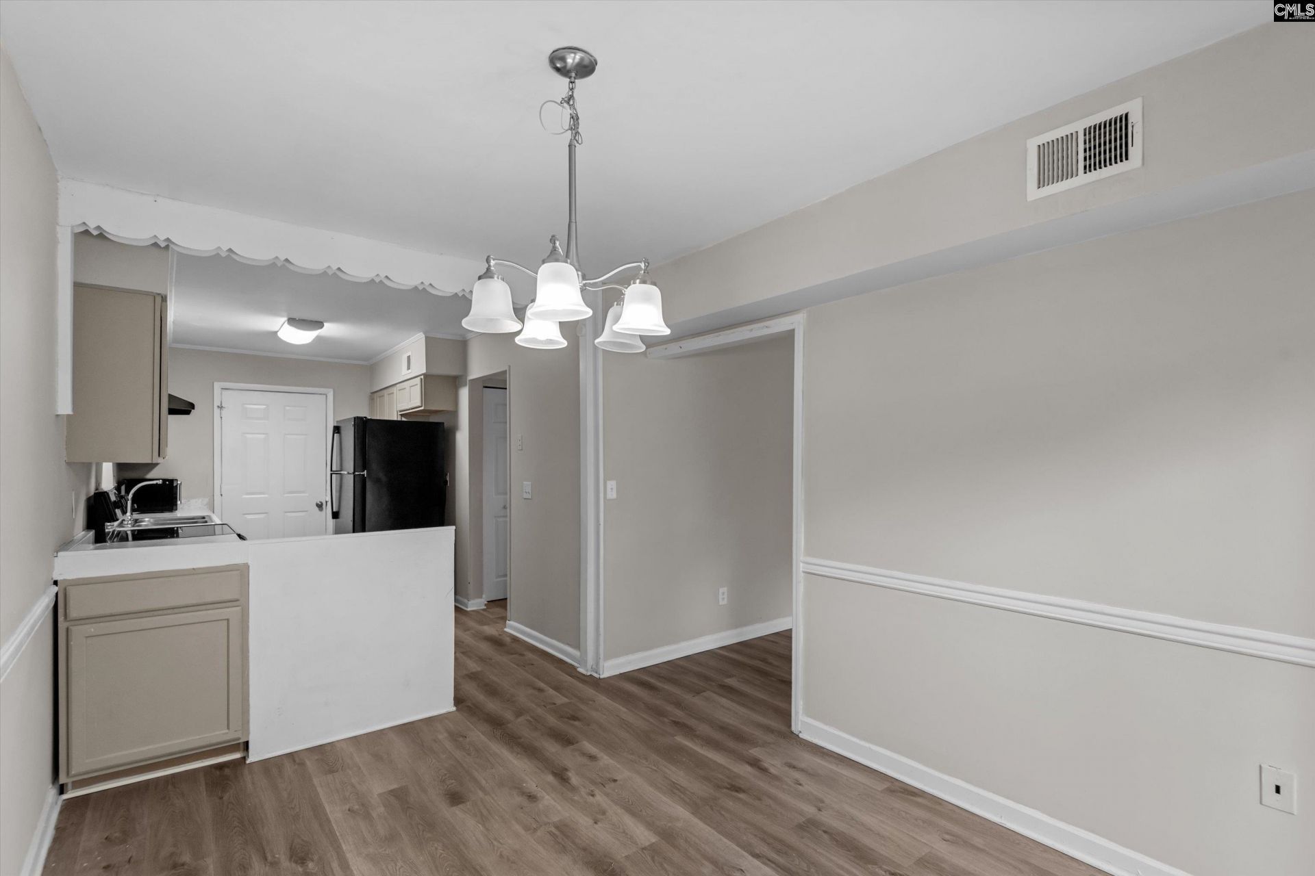 104 Townhome Court Photo 14