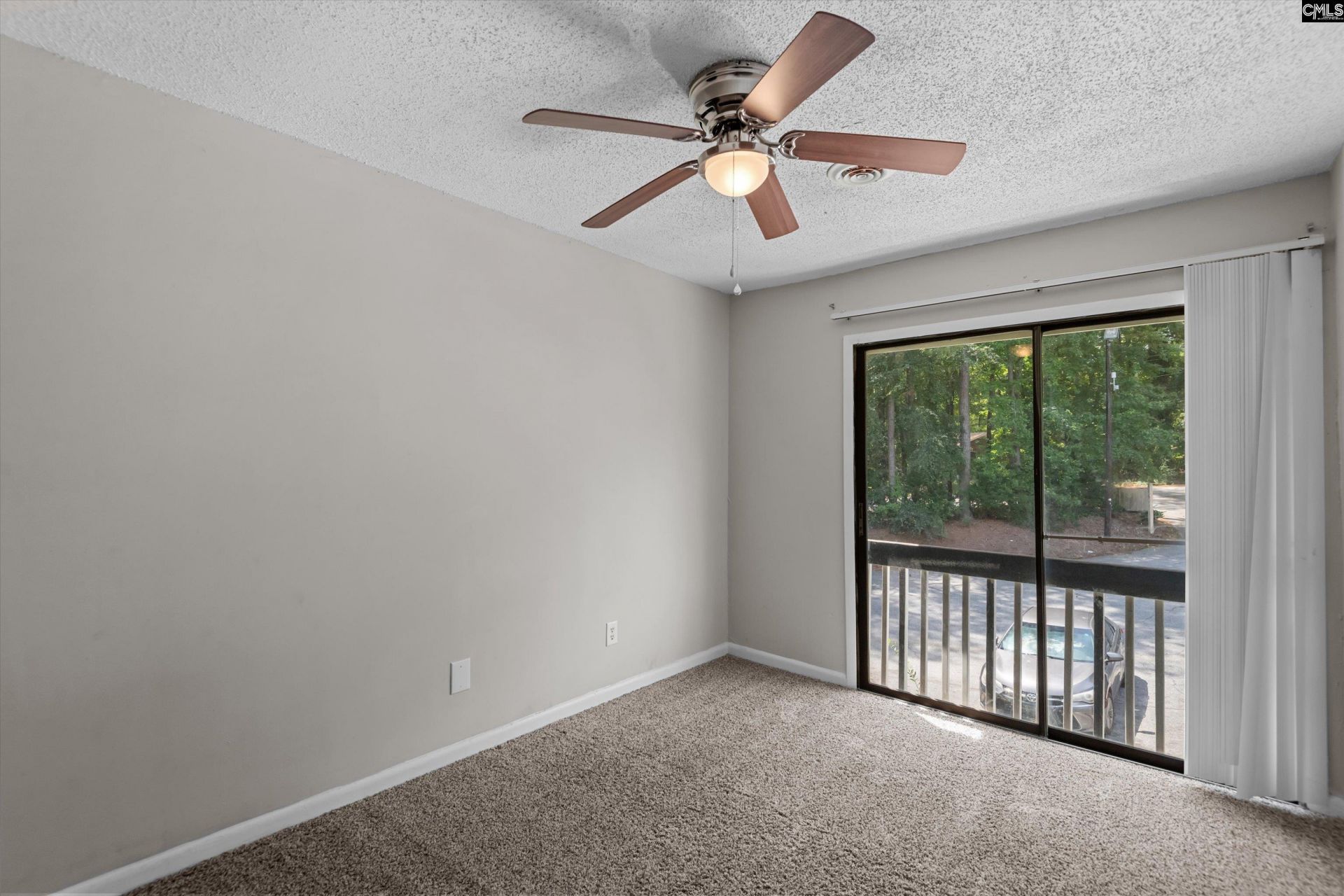 104 Townhome Court Photo 23