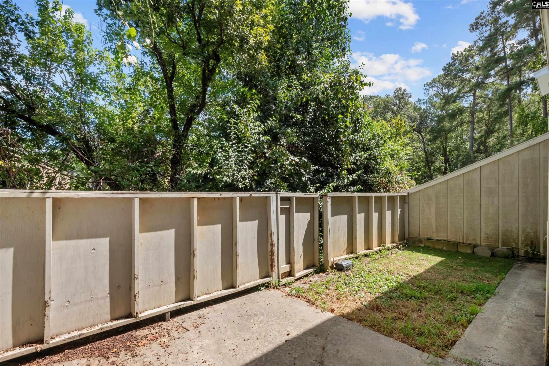 104 Townhome Court Photo 26