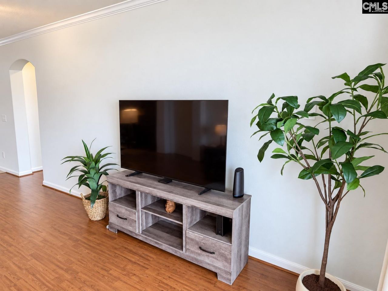 1085 Shop Road  Photo 6