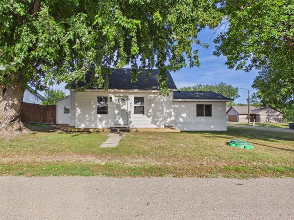 201 2nd Street, Cyrus, MN 56381