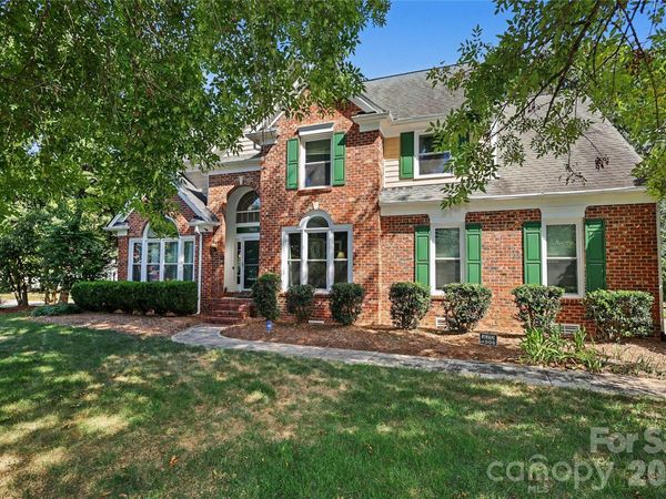 7903 Long Nook Lane , Charlotte, NC 28277