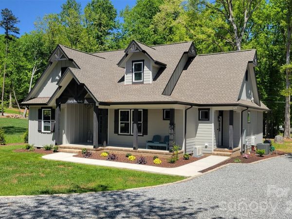 8320 Drena Drive, Sherrills Ford, NC 28673
