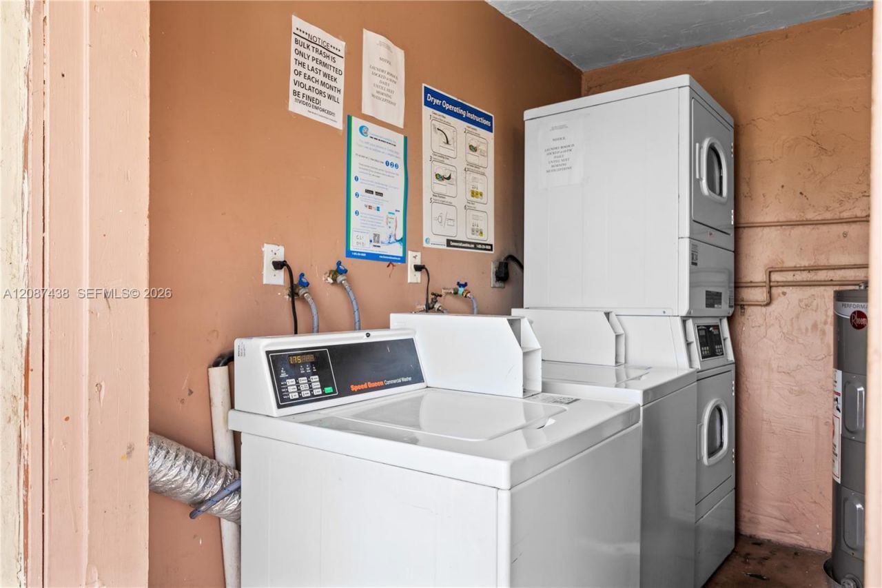 301 NW 177th St, Unit 227, Miami Gardens, FL 33169 Photo