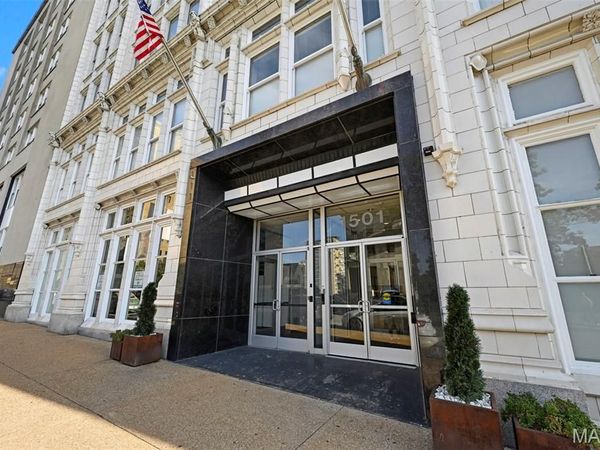 1501 Locust Street , Unit 306, St Louis, MO 63103