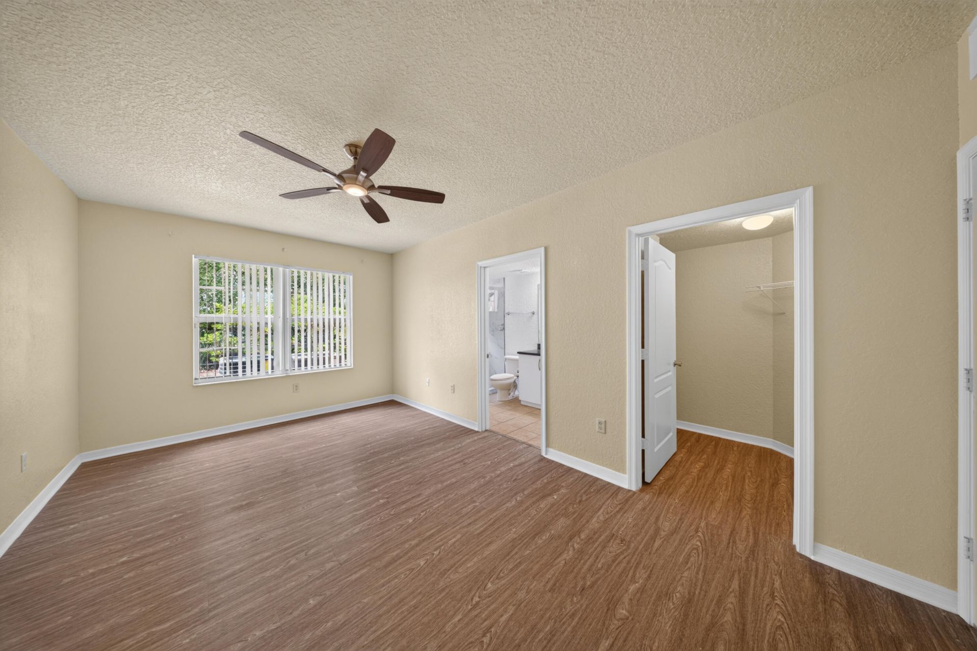 150 SW Peacock Boulevard, Unit 26-102, Port Saint Lucie, FL 34986 Photo