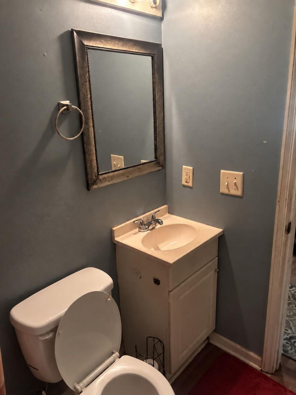 1155 Berkeley Street Photo 7