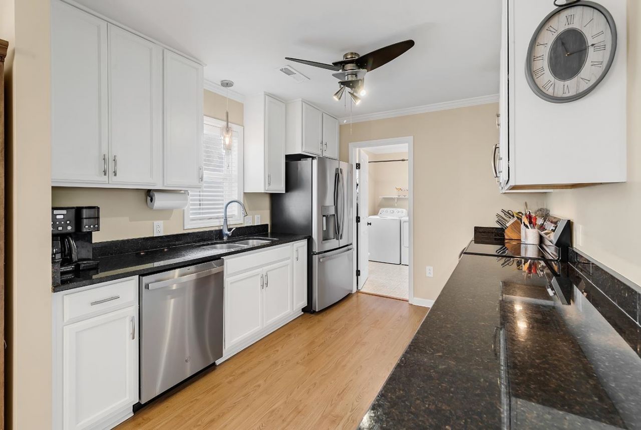 482 Bay Dr. Photo 11