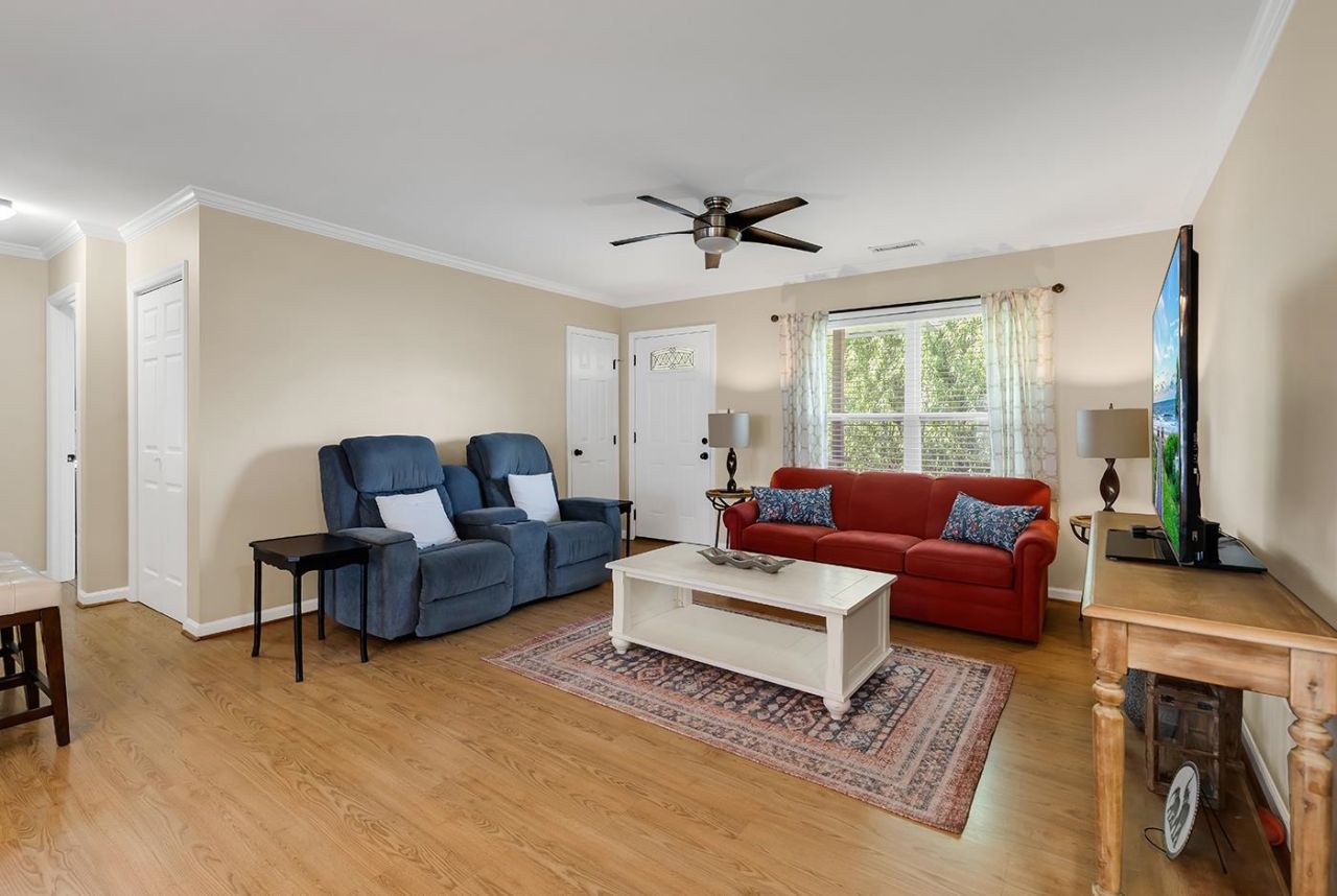 482 Bay Dr. Photo 15