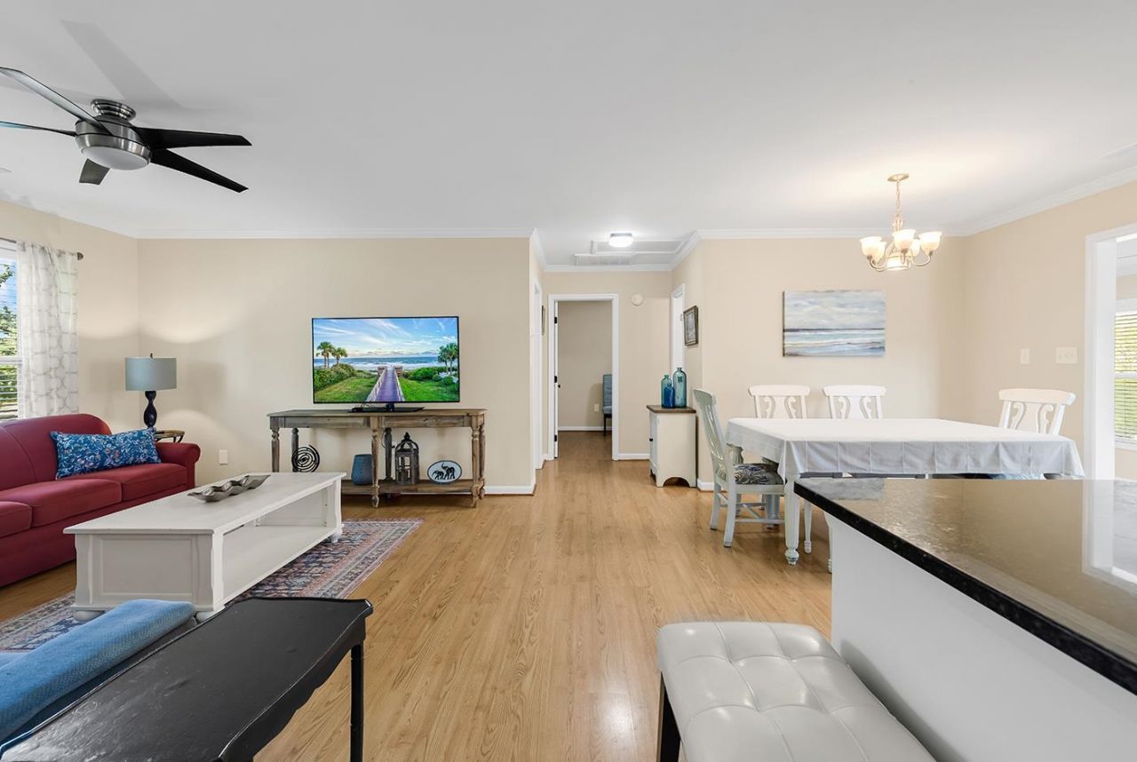 482 Bay Dr. Photo 17