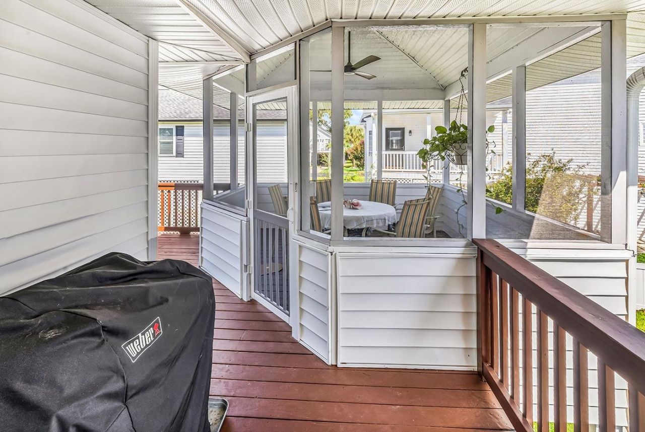 482 Bay Dr. Photo 28