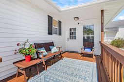 482 Bay Dr. photo 4