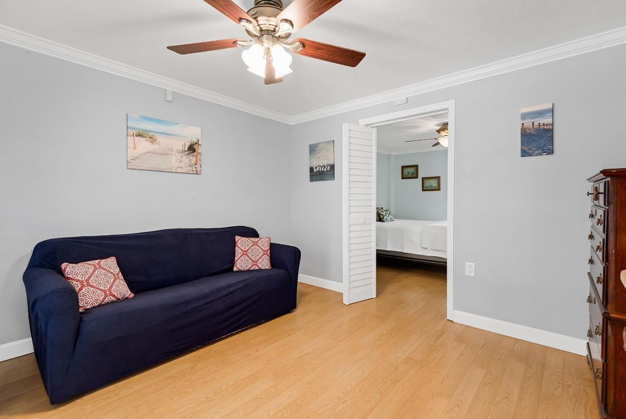 482 Bay Dr. Photo 34