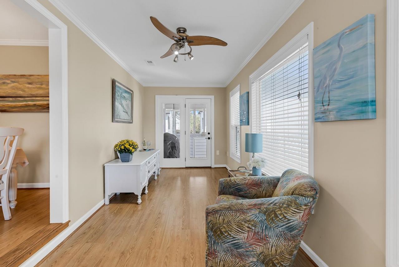 482 Bay Dr. Photo 5