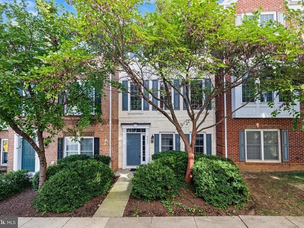 2467 HUNTINGTON PARK DRIVE, ALEXANDRIA, VA 22303
