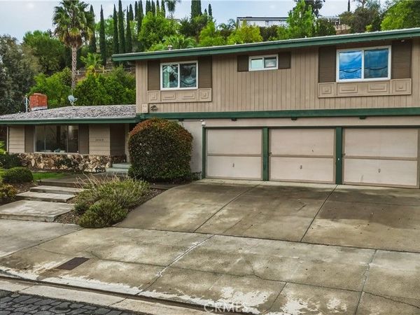 20164 Santa Rita, Woodland Hills, CA 91364