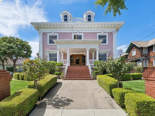 1105 Sherman St, Alameda, CA 94501