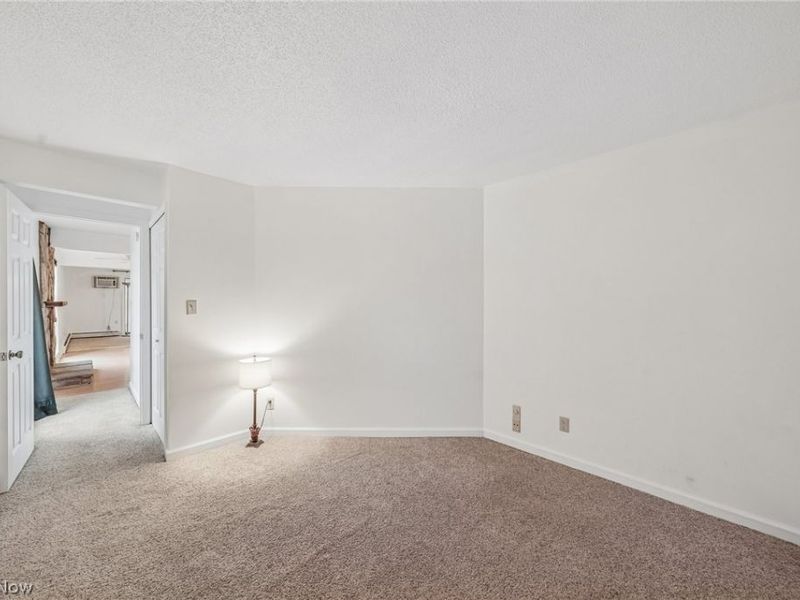 1583 Treetop Trail, Akron, OH 44313 Photo 17