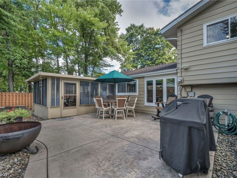 7676 Trenton Trail, Middleburg Heights, OH 44130 Photo 39