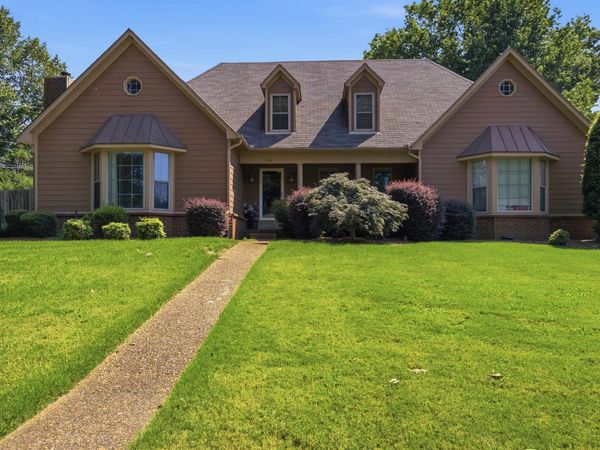 740 CEDAR BRAKE DR, Memphis, TN 38018