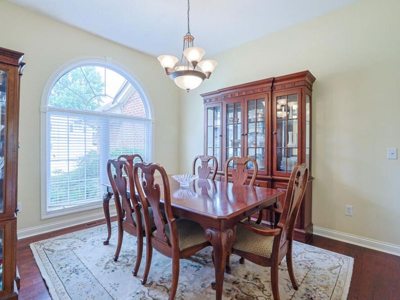 28 N Dilcrest Circle, Florence, KY 41042 Photo 10