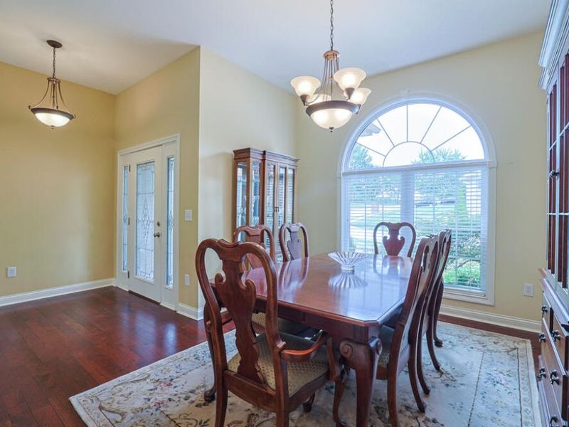 28 N Dilcrest Circle, Florence, KY 41042 Photo 12