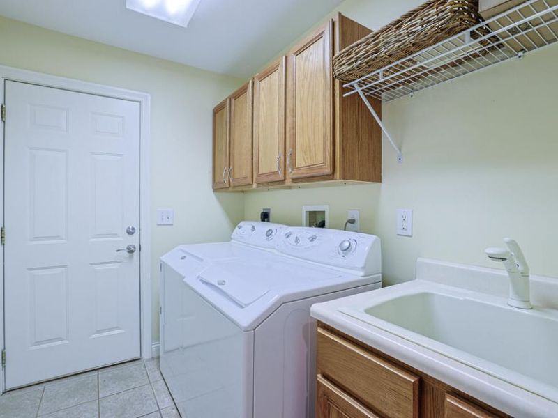 28 N Dilcrest Circle, Florence, KY 41042 Photo 32