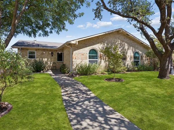2061 E Peters Colony Road, Carrollton, TX 75007