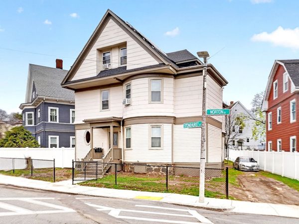 37 Stonehurst, Boston, MA 02122