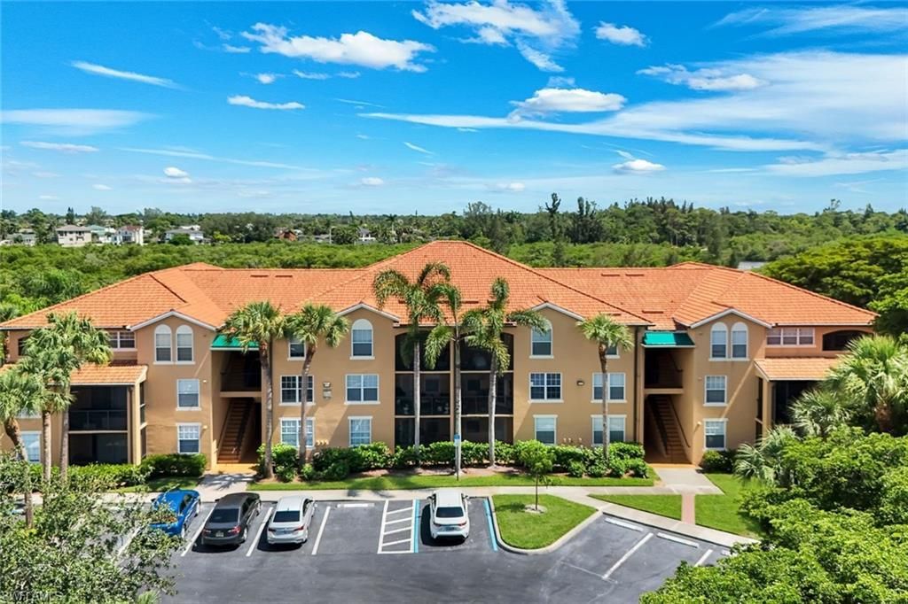 8635 River Homes Ln, Unit 2103, Bonita Springs, FL 34135 Photo