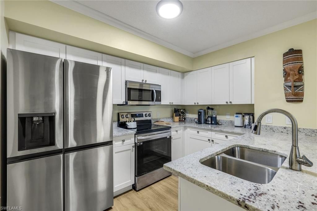 8635 River Homes Ln, Unit 2103, Bonita Springs, FL 34135 Photo