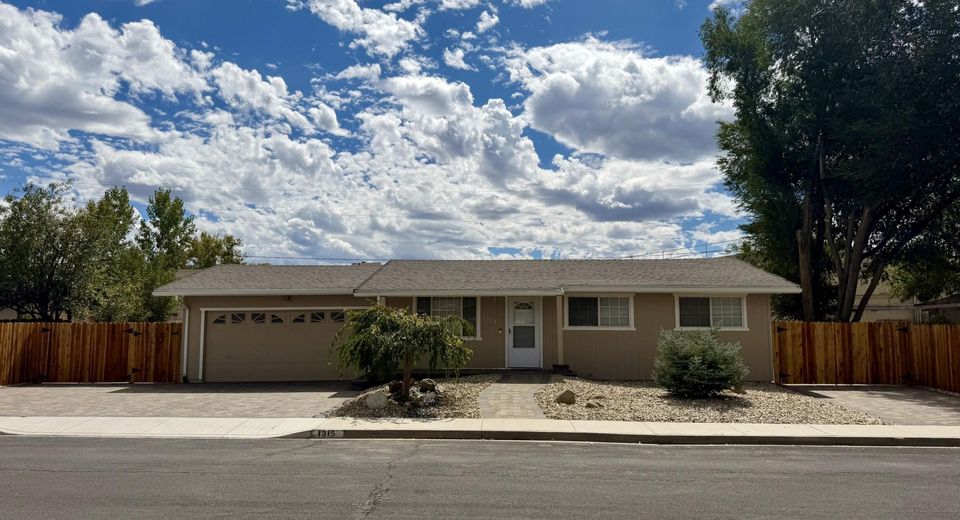 1315 Toiyabe Avenue, Gardnerville, NV 89410 Photo