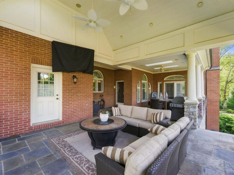 5595 Boomer Road, Cincinnati, OH 45247 Photo 16