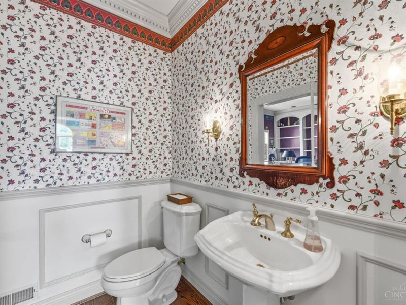 5595 Boomer Road, Cincinnati, OH 45247 Photo 42