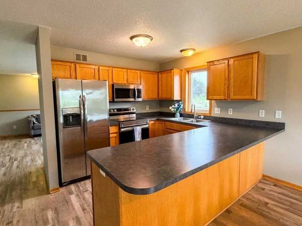 345 Sunfish Lane, Winsted, MN 55395