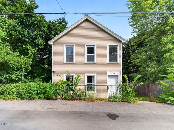 17 Glen Avenue, Watervliet, NY 12189