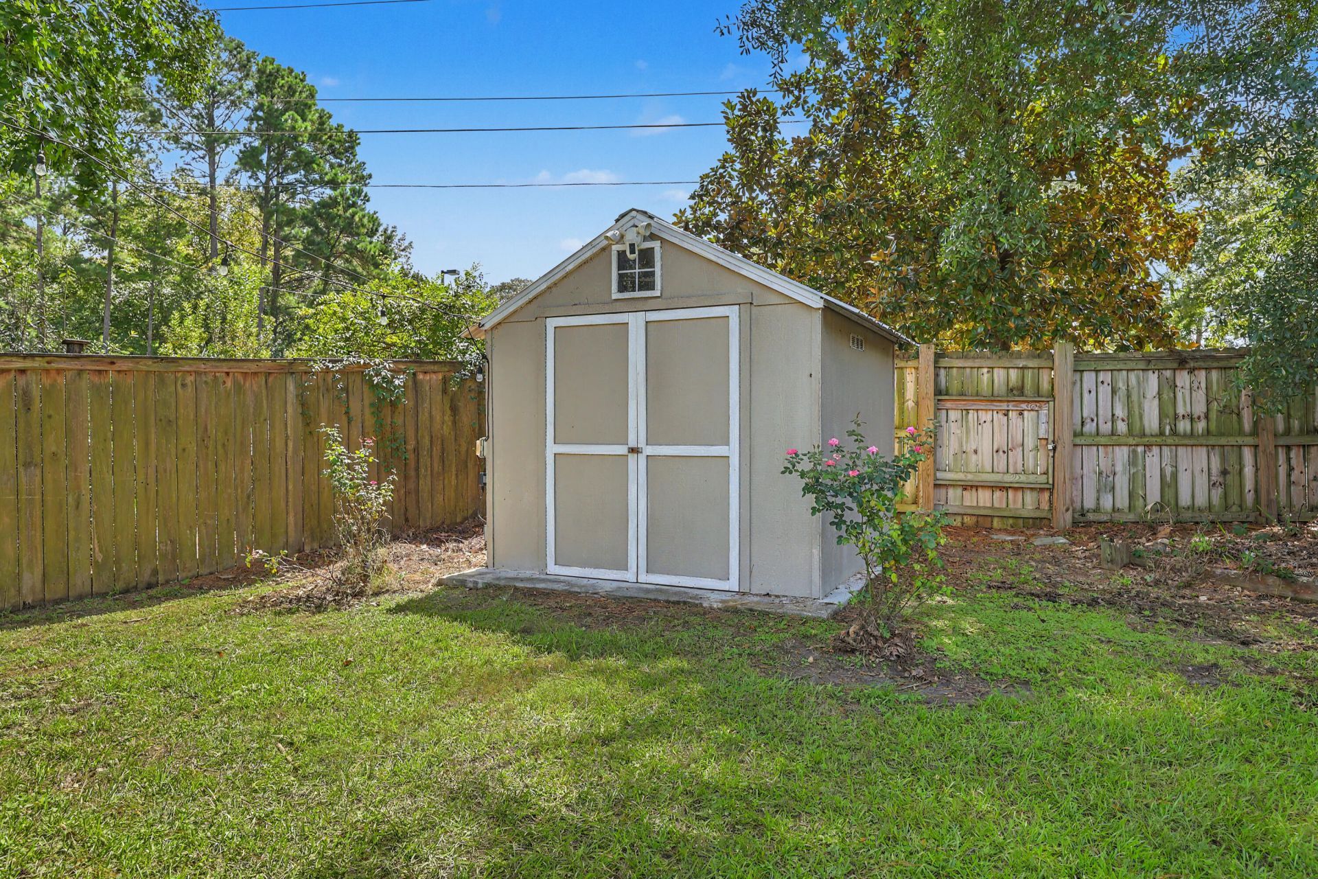 104 Arithmetic Court Photo 31