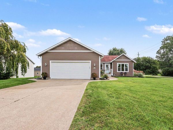 1618 Claystone Court, Zeeland, MI 49464