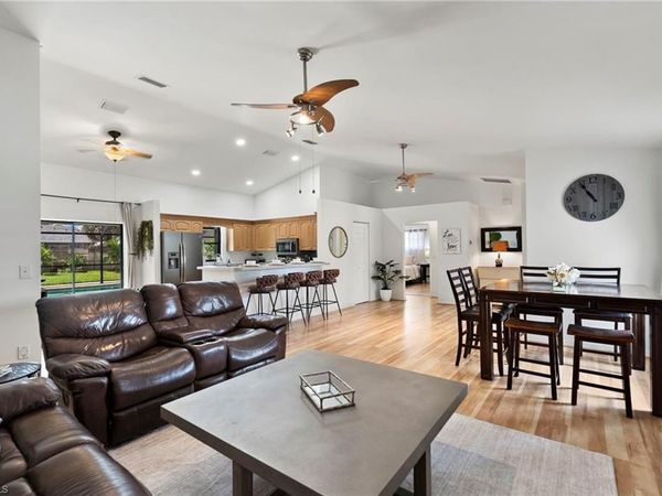 98 Chardon PL, NAPLES, FL 34110