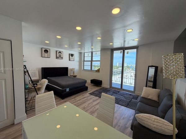 2829 Indian Creek Dr , Unit 804, Miami Beach, FL 33140