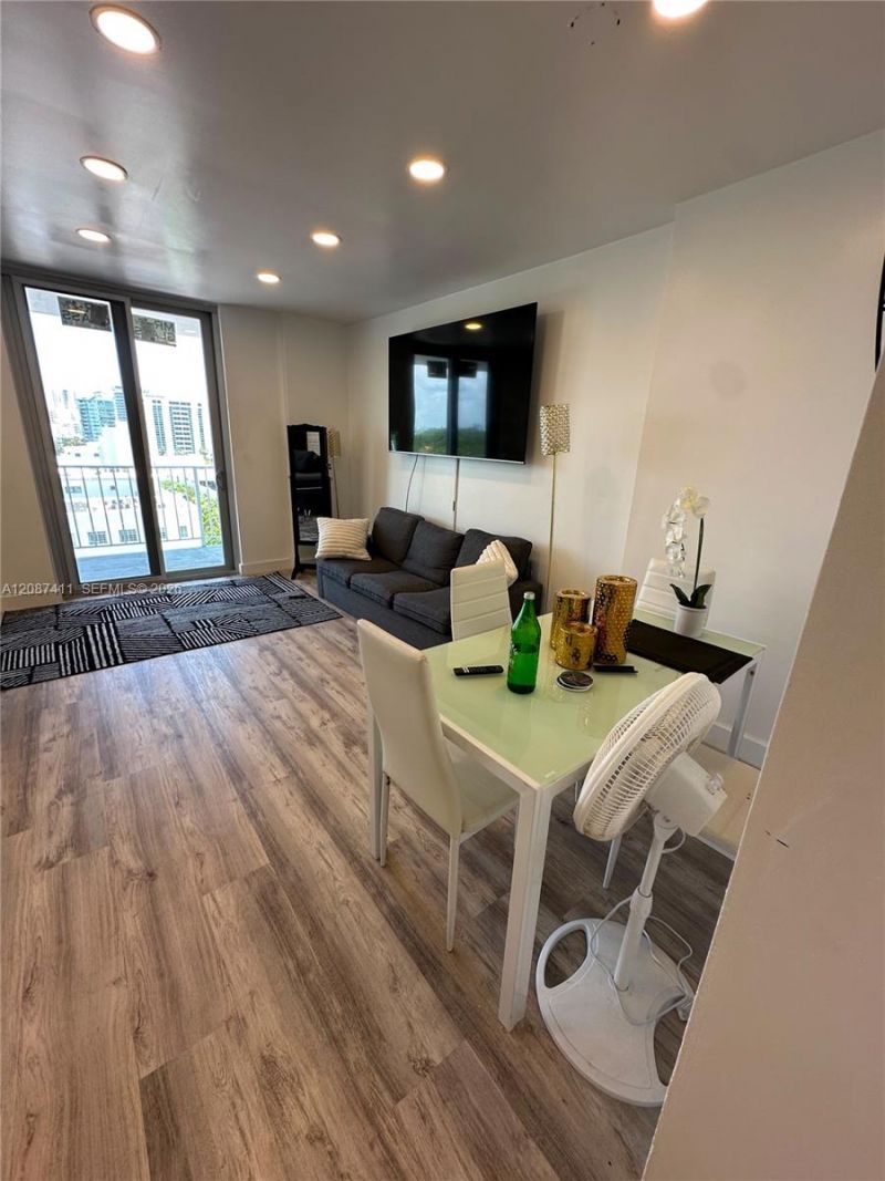 2829 Indian Creek Dr, Unit 804, Miami Beach, FL 33140 Photo