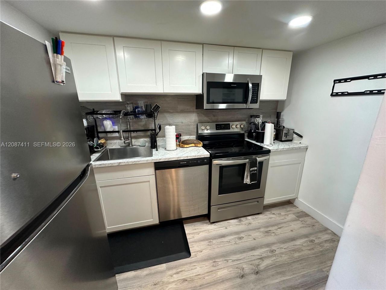 2829 Indian Creek Dr, Unit 804, Miami Beach, FL 33140 Photo