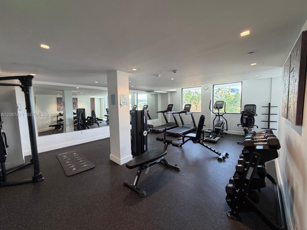 2829 Indian Creek Dr, Unit 804, Miami Beach, FL 33140 Photo