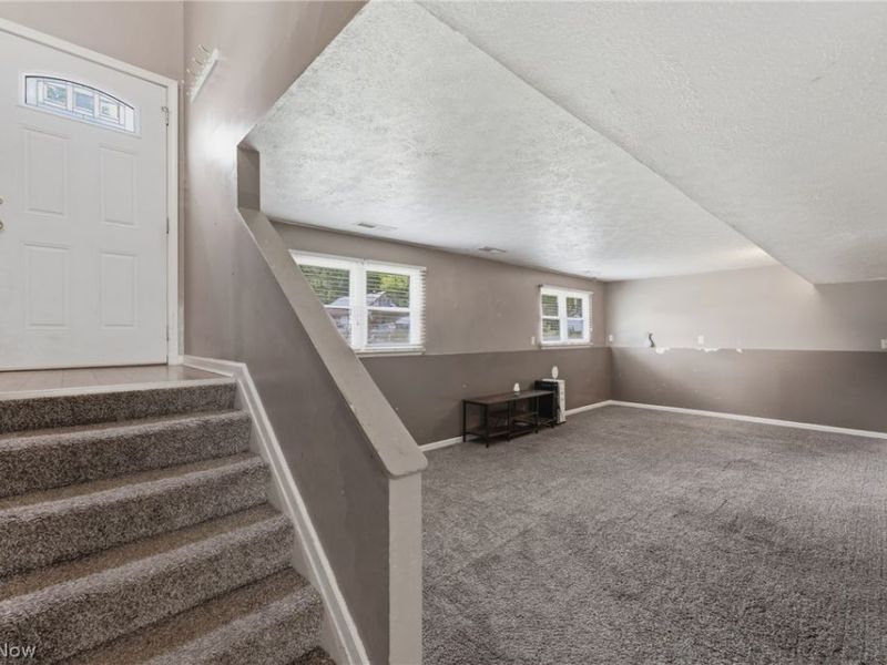 300 27th Street NW, Massillon, OH 44647 Photo 12