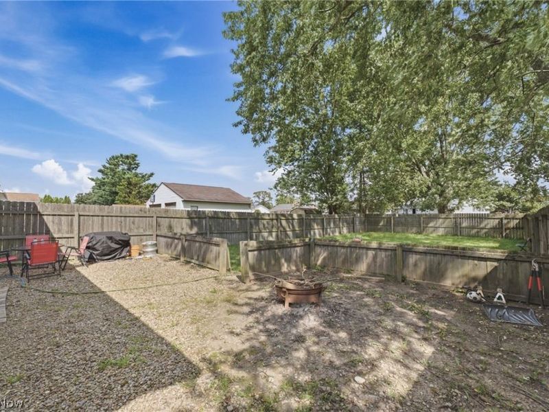 300 27th Street NW, Massillon, OH 44647 Photo 6