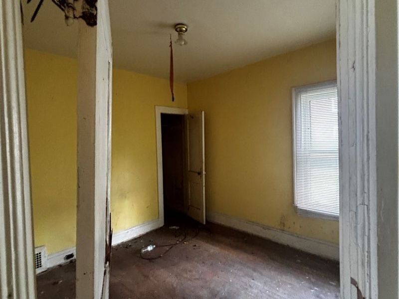 14112 Mayfair Avenue, East Cleveland, OH 44112 Photo 12